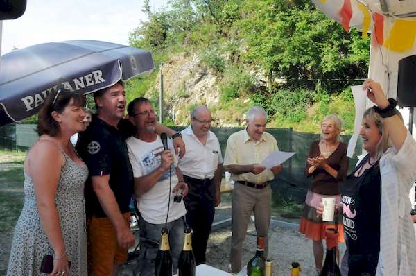 Photo du groupe vocal avec Daniel et Marie-Claude